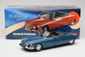 Citroen DS 19 Kabriolets Sarkans Sun Star 1:18 4742 Metāls — attēls 8 no 8
