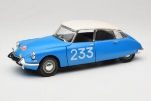 Citroen DS #233 Rally Zils Solido 1:18 8034 Metāls
