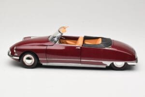 Citroen DS19 Kabriolets Bordeaux Norev 1:18 181561 Metāls — attēls 4 no 8