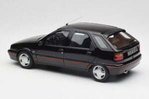 Citroen ZX Volcane 1.9L Melns Otto 1:18 OT1081 Sveķi — attēls 5 no 6