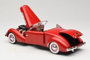 Cord 812 Kabriolets Sarkans American Muscle 1:18 32158 Metāls — attēls 5 no 8