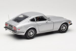 Datsun 240Z S30 Sudrabs Sun Star 1:18 3503 Metāls — attēls 3 no 8