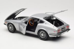 Datsun 240Z S30 Sudrabs Sun Star 1:18 3503 Metāls — attēls 5 no 8