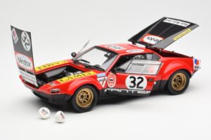 De Tomaso Pantera #32 Jaquemin / Deprez 24 Hours of Le Mans 1972 Kyosho 1:18 08855B Metāls — attēls 2 no 8