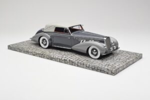 Delage D8 120 Kabriolets Pelēks & Tumši Pelēks Minichamps 1:18 107115134 Metāls — attēls 4 no 6