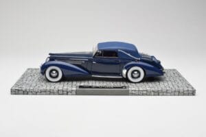 Delage D8-120 Kabriolets Two Tone Zils Minichamps 1:18 107115132 Sveķi — attēls 3 no 6