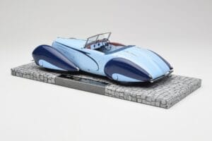 Delahaye Type 135-M Kabriolets Mullin Museum Minichamps 1:18 107116160 Metāls — attēls 4 no 6