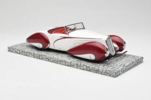 Delahaye Type 135 M Kabriolets Balts Sarkans Minichamps 1:18 107116161 Sveķi — attēls 4 no 6