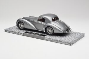 Delahaye Type 145 V12 Coupe Mullin Museum Minichamps 1:18 107116120 Metāls — attēls 4 no 6
