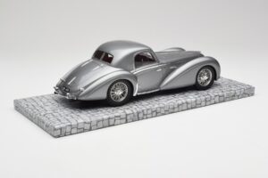 Delahaye Type 145 V12 Coupe Mullin Museum Minichamps 1:18 107116120 Metāls — attēls 5 no 6