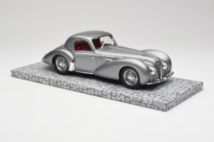 Delahaye Type 145 V12 Coupe Mullin Museum Minichamps 1:18 107116120 Metāls — attēls 6 no 6