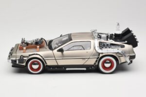 DeLorean DMC-12 Back to the Future Part III Sun Star 1:18 2712 Metāls — attēls 4 no 8