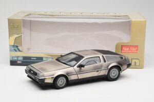 DeLorean DMC-12 LK Sudrabs Sun Star 1:18 2701 Metāls — attēls 8 no 8