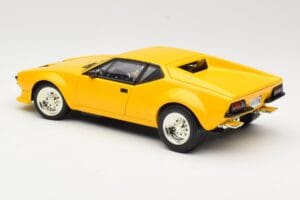 De Tomaso Pantera Dzeltens Hot Wheels 1:18 27809 Metāls — attēls 7 no 8
