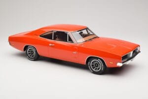 Dodge Charger Hemi Oranžs Otto 1:12 G060 Sveķi — attēls 4 no 6