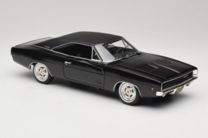 Dodge Charger R/T Steve McQueen Bullitt Movie Greenlight 1:18 12839 Metāls — attēls 6 no 8
