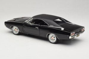 Dodge Charger R/T Steve McQueen Bullitt Movie Greenlight 1:18 12839 Metāls — attēls 7 no 8