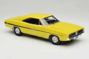 Dodge Charger R/T Dzeltens Dirty Mary Crazy Larry Auto World 1:18 AWSS101/06 Metāls — attēls 6 no 8