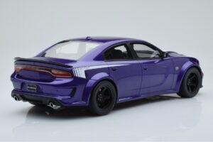 Dodge Charger Super Bee Violets GT Spirit 1:18 GT895 Sveķi — attēls 2 no 6