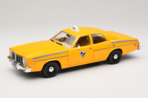 Dodge Monaco Taxi Rocky III GreenLight 1:18 19111 Metāls