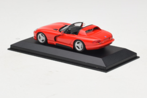 Dodge Viper RT/10 Kabriolets Sarkans Minichamps 1:43 430144032 Metāls — attēls 3 no 4