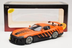 Dodge Viper Competition Coupe Go Man Go Orange AUTOart 1:18 80422 Metāls — attēls 6 no 6