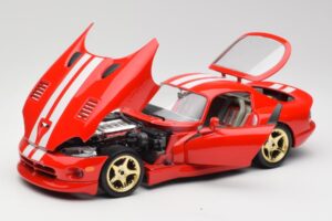 Dodge Viper GTS Sarkans Bburago 1:18 3075 Metāls — attēls 2 no 8