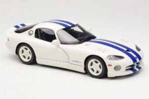 Dodge Viper GTS Stone White GT Spirit 1:18 GT940 Sveķi — attēls 4 no 6