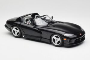 Dodge Viper RT/10 Melns Bburago 1:18 3065 Metāls — attēls 6 no 8