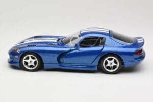 Dodge Viper GTS SR II Zils ar Baltām Svītrām Bburago 1:18 3330 Metāls — attēls 4 no 8