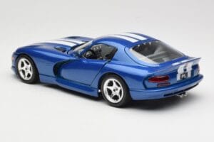 Dodge Viper GTS SR II Zils ar Baltām Svītrām Bburago 1:18 3330 Metāls — attēls 7 no 8