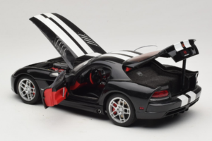 Dodge Viper SRT-10 Coupe Melns AUTOart 1:18 71712 Metāls — attēls 5 no 8