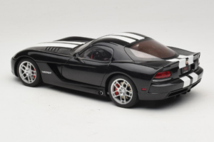 Dodge Viper SRT-10 Coupe Melns AUTOart 1:18 71712 Metāls — attēls 7 no 8
