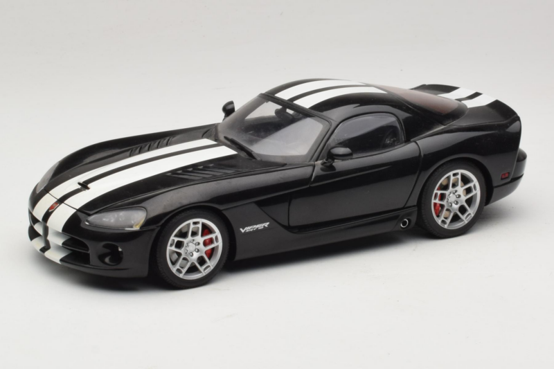 Dodge Viper SRT-10 Coupe Melns AUTOart 1:18 71712 Metāls