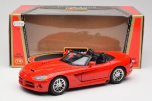 Dodge Viper SRT-10 Sarkans Bburago 1:18 3325 Metāls — attēls 8 no 8