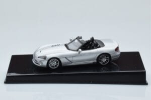 Dodge Viper SRT-10 Sudrabs AUTOart 1:43 51703 Metāls