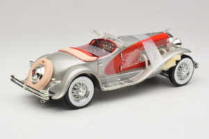 Duesenberg SJ Clark Gable's Car Sudrabs Sarkans ERTL 1:18 7962 Metāls — attēls 2 no 6
