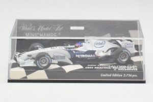 BMW Sauber F1.06 J. Villeneuve Wedding Edition F1 2006 Minichamps 1:43 400060117 Metāls — attēls 4 no 5