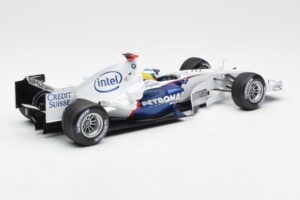 BMW Sauber F1.06 #16 N. Heidfeld F1 2006 Minichamps 1:18 100060016 Metāls — attēls 2 no 6