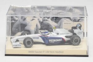 BMW Sauber F1.09 #6 N. Heidfeld F1 2009 v2 Minichamps 1:43 80422155795 Metāls — attēls 5 no 5