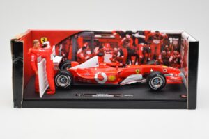 Ferrari F2003-GA F1 Constructors World Champions 2003 Hot Wheels 1:18 G3764 Metāls — attēls 6 no 7