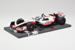Haas VF-22 #47 M. Schumacher Brazilian GP 2022 Minichamps 1:18 117222147 Sveķi — attēls 2 no 7