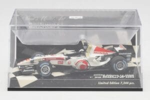 Honda RA106 #12 J. Button Hungarian GP Winner F1 2006 Minichamps 1:43 400060112 Metāls — attēls 5 no 5