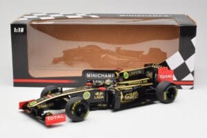 Lotus Renault GP R31 #10 B. Senna F1 2011 Minichamps 1:18 150110079-C1 Metāls — attēls 7 no 7