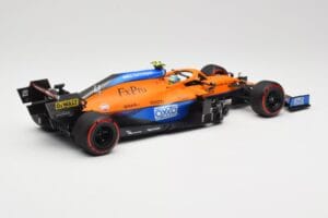 McLaren MCL35M #4 L. Norris Pole Position Russian GP 2021 Minichamps 1:18 530213404 Metāls — attēls 2 no 7