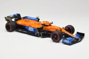McLaren MCL35M #4 L. Norris Pole Position Russian GP 2021 Minichamps 1:18 530213404 Metāls — attēls 4 no 7