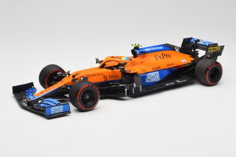 McLaren MCL35M #4 L. Norris Pole Position Russian GP 2021 Minichamps 1:18 530213404 Metāls