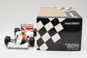 McLaren Ford MP4/8 #7 M. Andretti European GP 1993 Minichamps 1:18 530931827 Sveķi — attēls 7 no 7