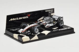 McLaren Mercedes MP4-20 #10 J-P. Montoya Race Car 2005 Minichamps 1:43 530054310 Metāls — attēls 2 no 5