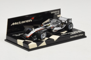 McLaren MP4-20 Mercedes P. de la Rosa F1 2005 Minichamps 1:43 530054315 Metāls — attēls 2 no 5